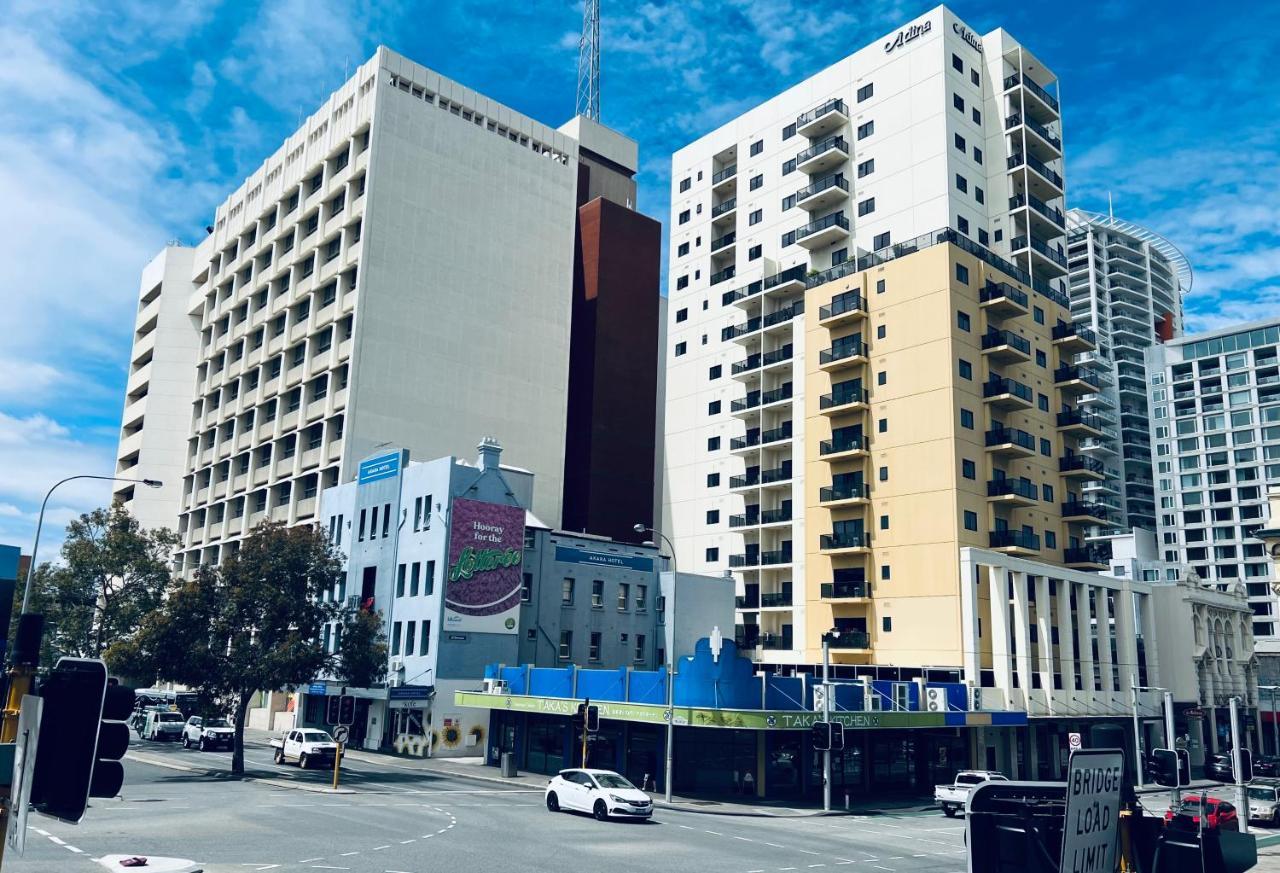 Wallaby Backpackers Hostel Perth - Note - Valid Passport Required To Check In - Eksteriør billede