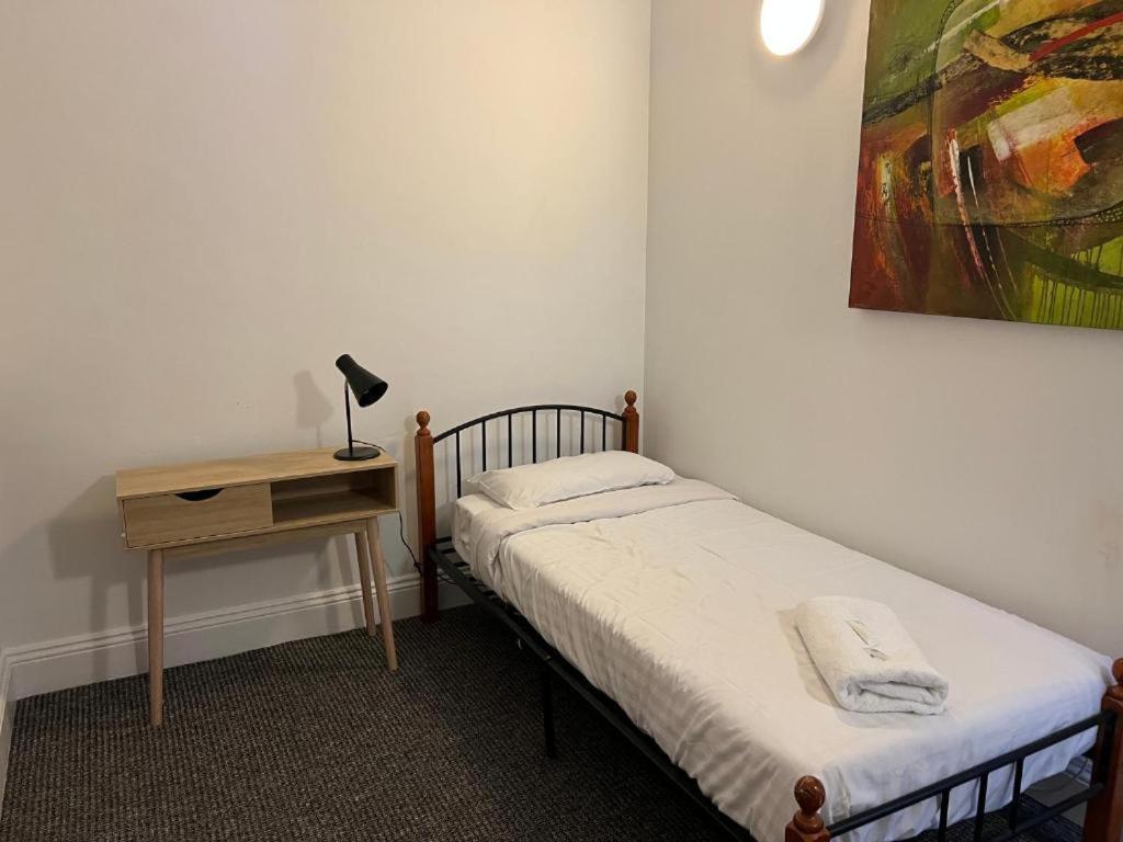 Wallaby Backpackers Hostel Perth - Note - Valid Passport Required To Check In - Eksteriør billede