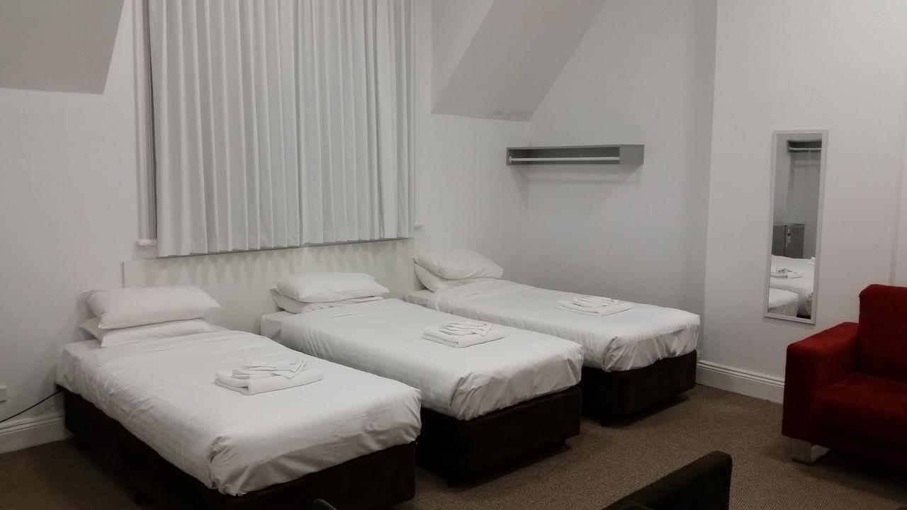 Wallaby Backpackers Hostel Perth - Note - Valid Passport Required To Check In - Eksteriør billede
